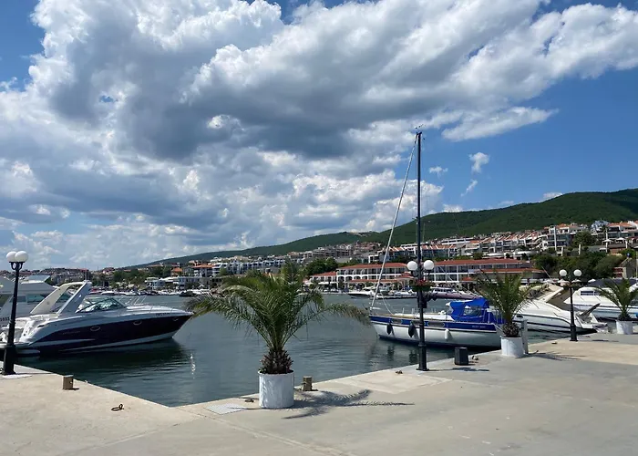 Fregata 15 דירה סבטי ולאס